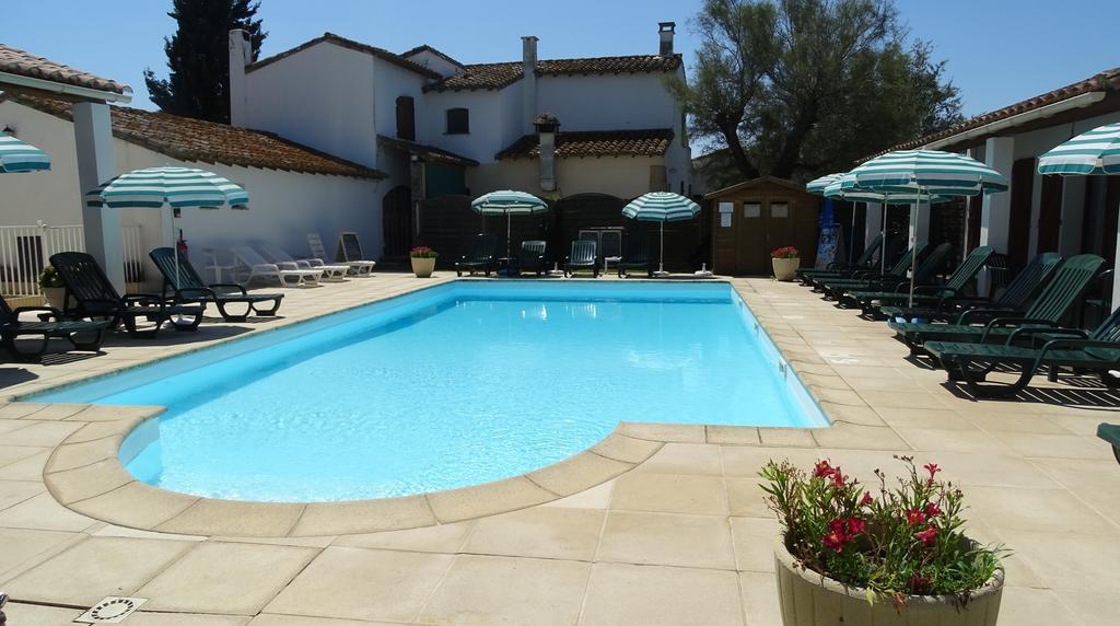 Auberge De La Fadaise Saintes-Maries-de-la-Mer Exterior photo