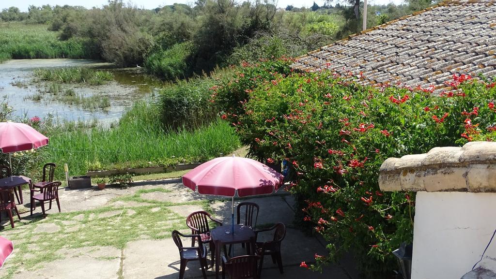 Auberge De La Fadaise Saintes-Maries-de-la-Mer Exterior photo